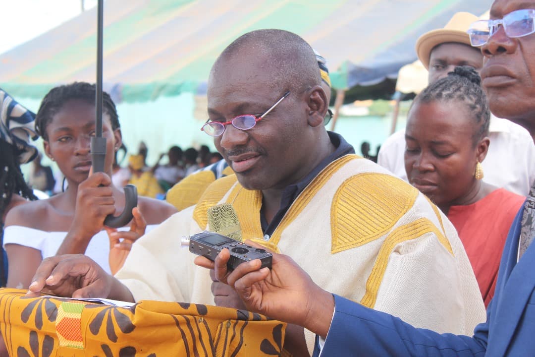 À l'écoute des populations